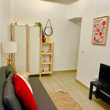 Stylish One Bedroom Flat In The Heart Of Madrid Exterior photo